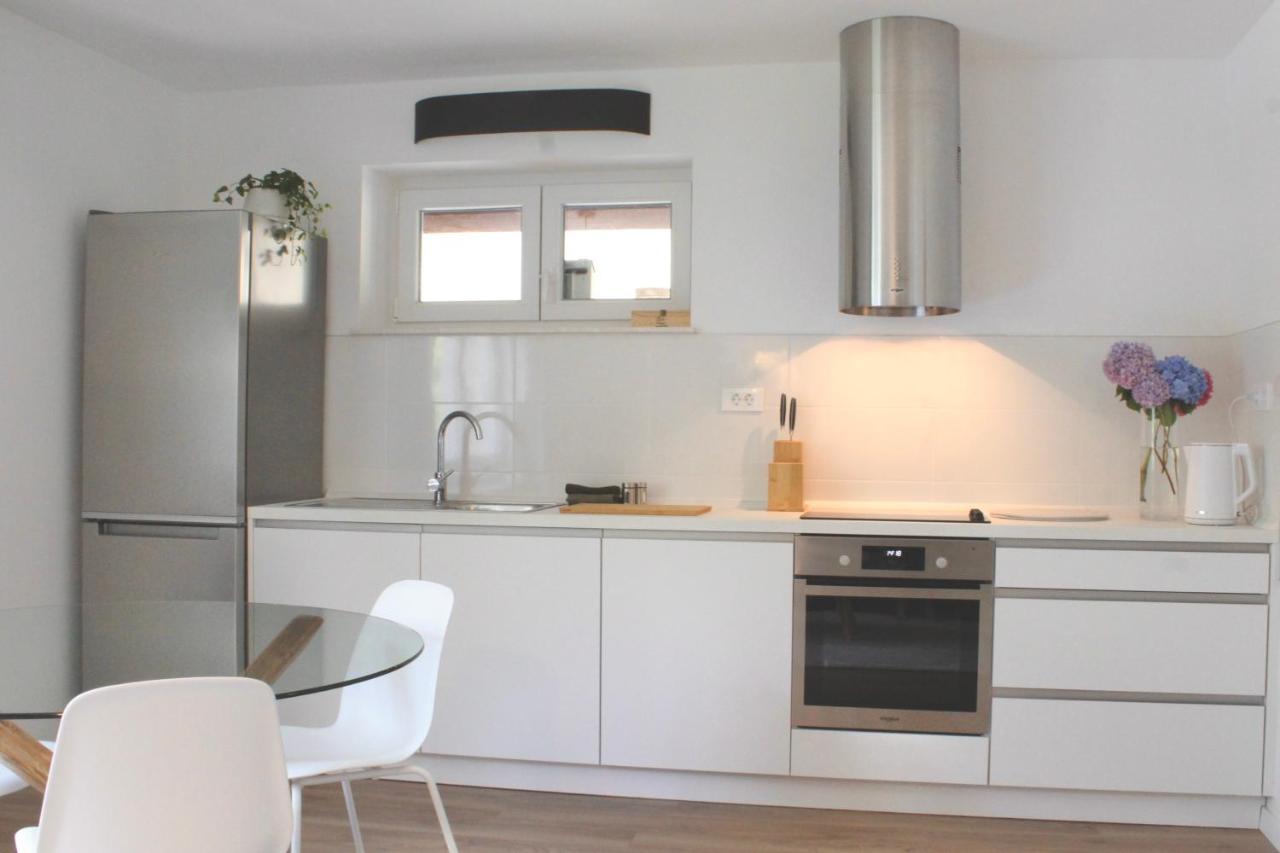Stardust Apartment ซาเกร็บ ภายนอก รูปภาพ