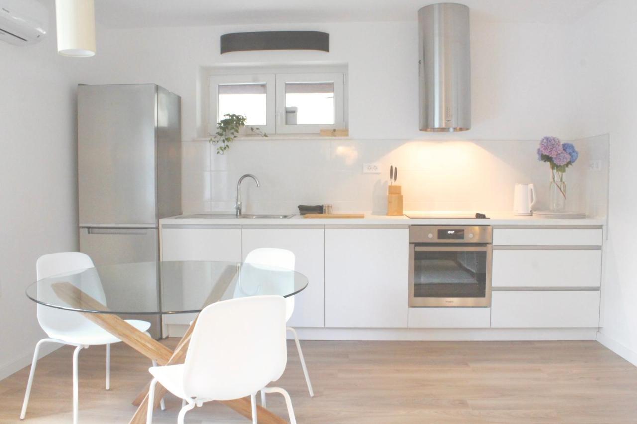 Stardust Apartment ซาเกร็บ ภายนอก รูปภาพ
